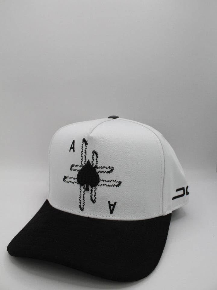 POKER EE XY PIKAS WHITE