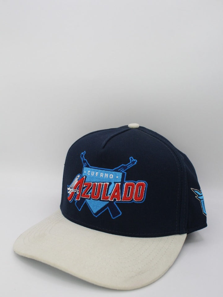 CUERNO AZULADO