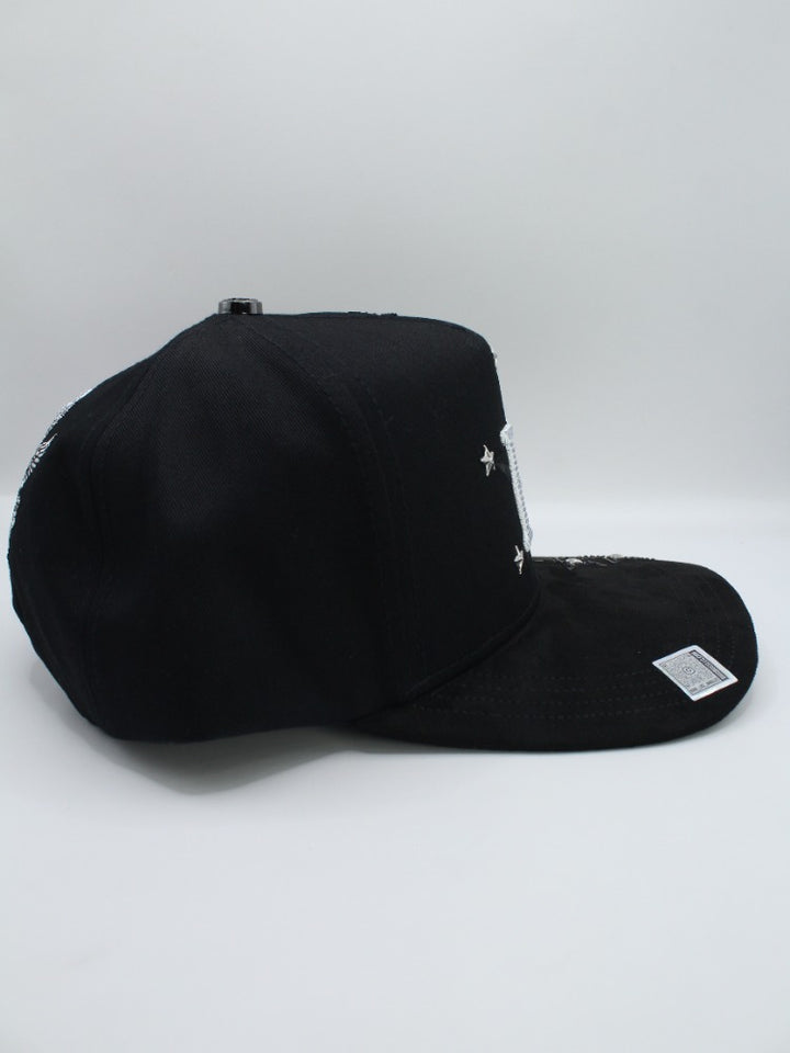 H STAR BLACK WHITE
