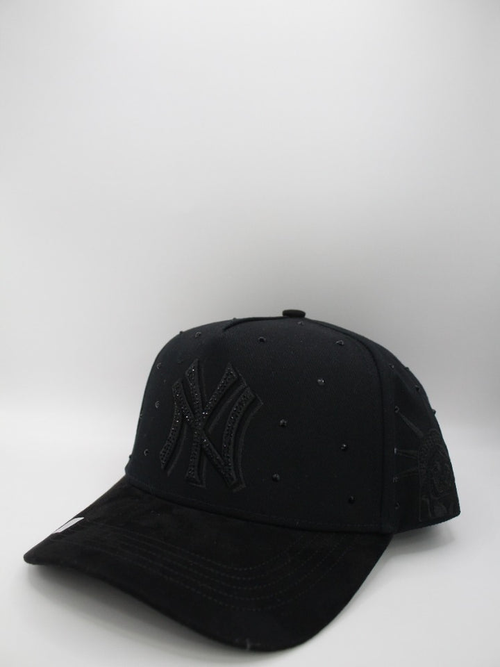 X KEVIN HATS FULL BLACK