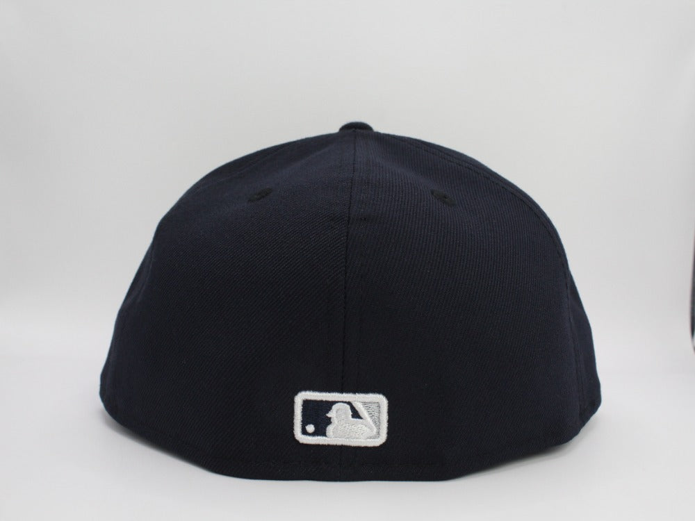 Yankees Authentic  Navy Clasicc