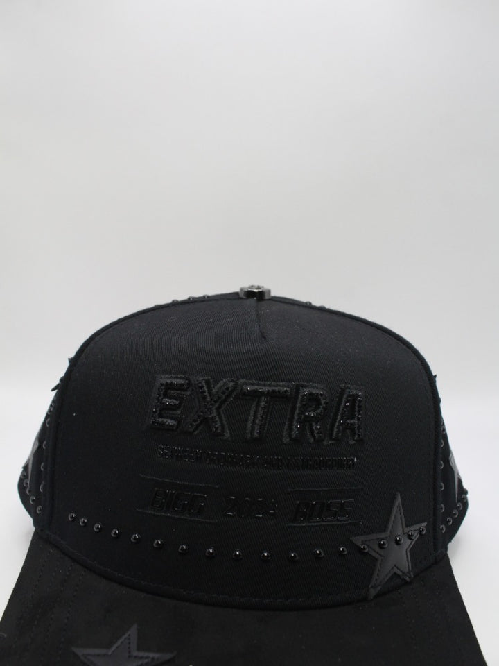 EXTRA BLACK