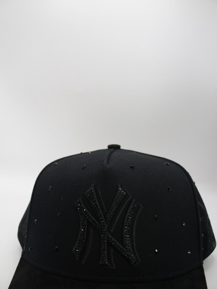 X KEVIN HATS FULL BLACK