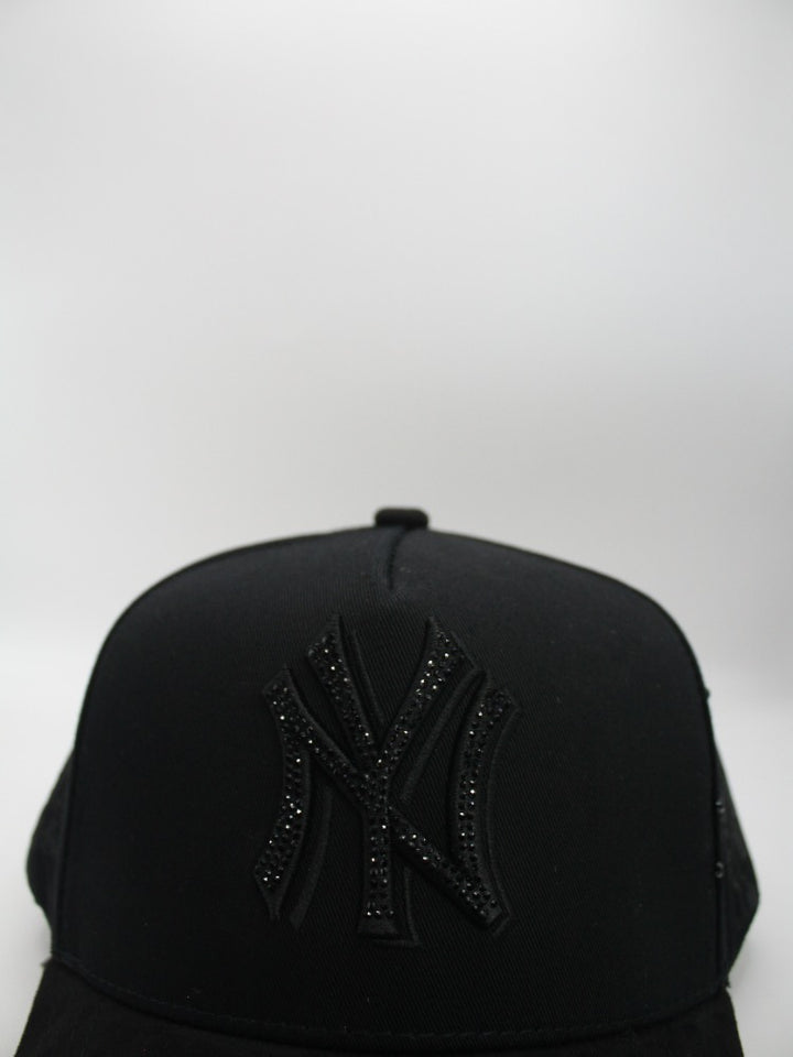 KEVIN HATS NY BLACK CRYSTAL