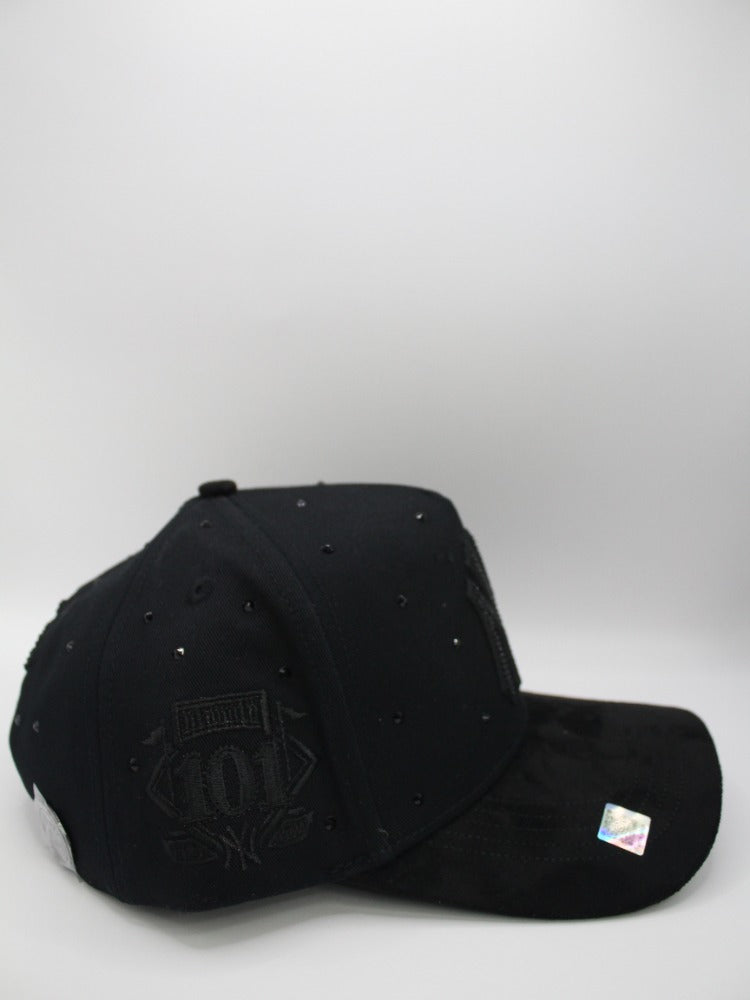 X KEVIN HATS FULL BLACK