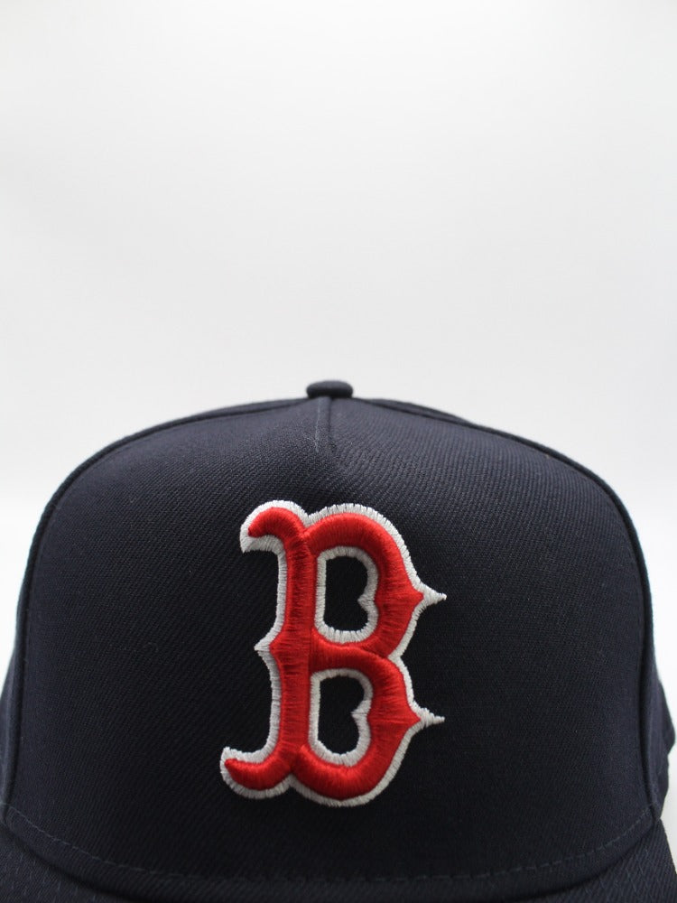 B BOSTON CLASSIC