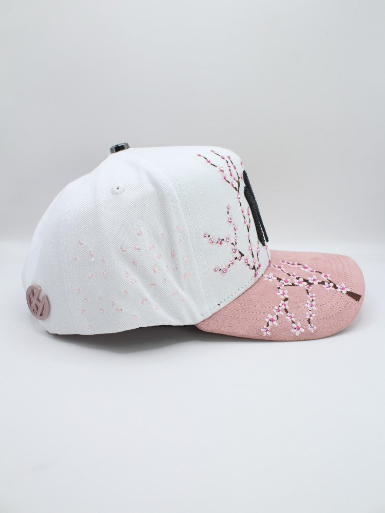 SAKURA WHITE
