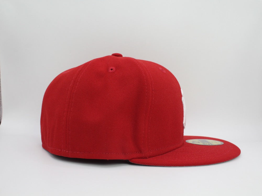 Yankees Authentic  Red Clasicc