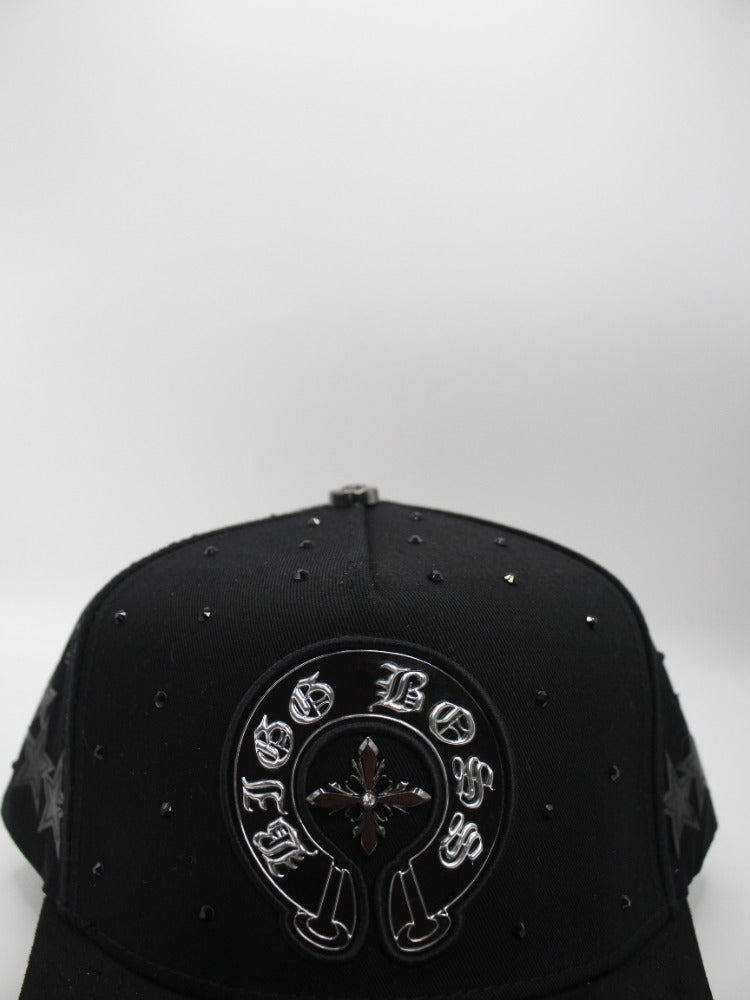 DELUXE BLACK