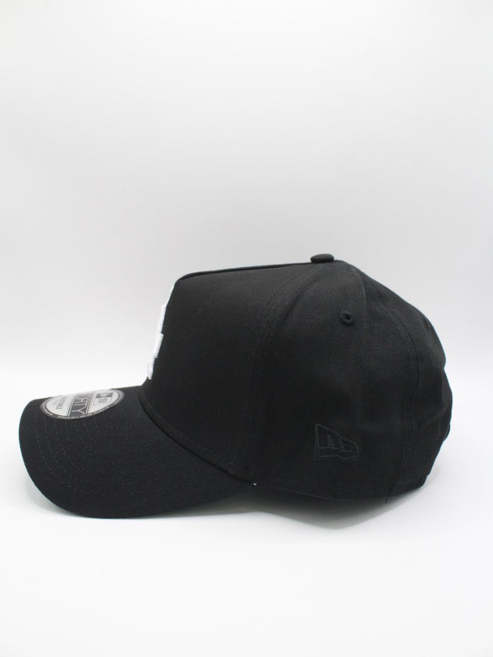 LA DODGERS BLACK/WHITE CLASSIC