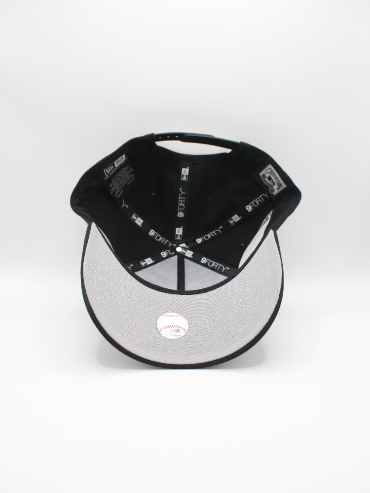 P PIRATES RIVERS STADIUM BLACK/ BEIGE