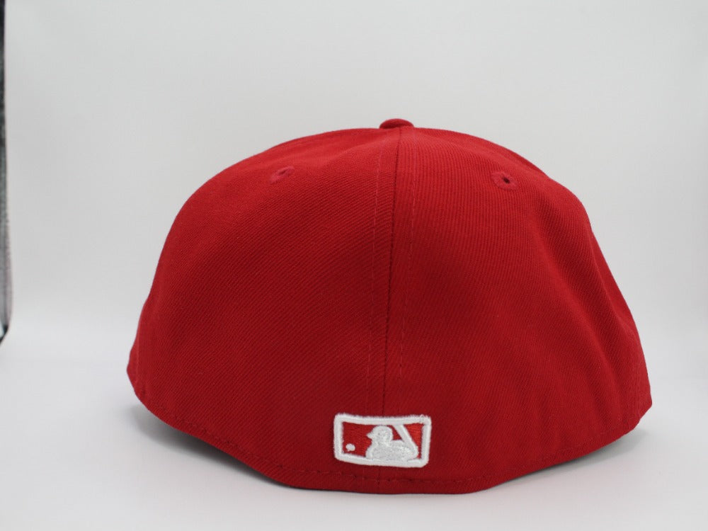 Boston Authentic  Red Clasicc
