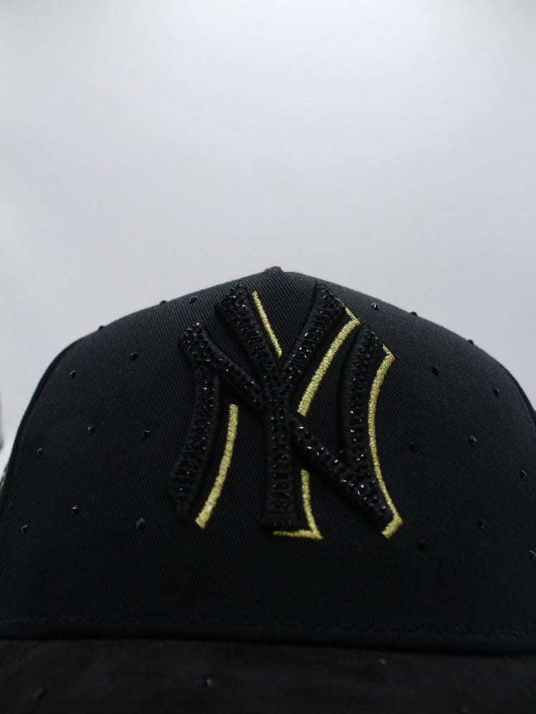 NEW YORK CRYSTAL GOLD KEVIN HATS