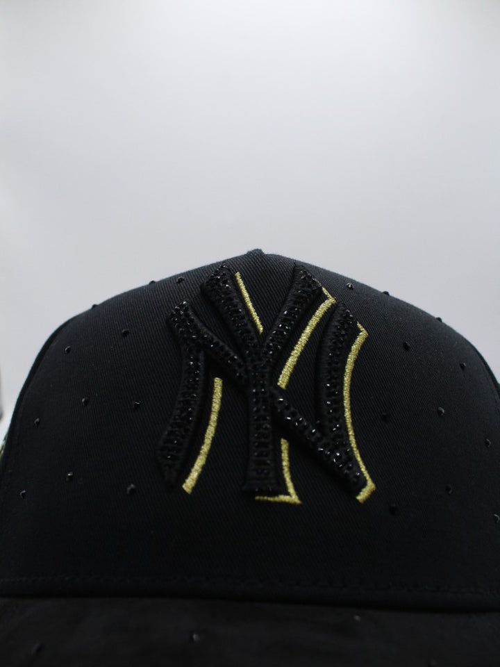 NEW YORK CRYSTAL GOLD KEVIN HATS