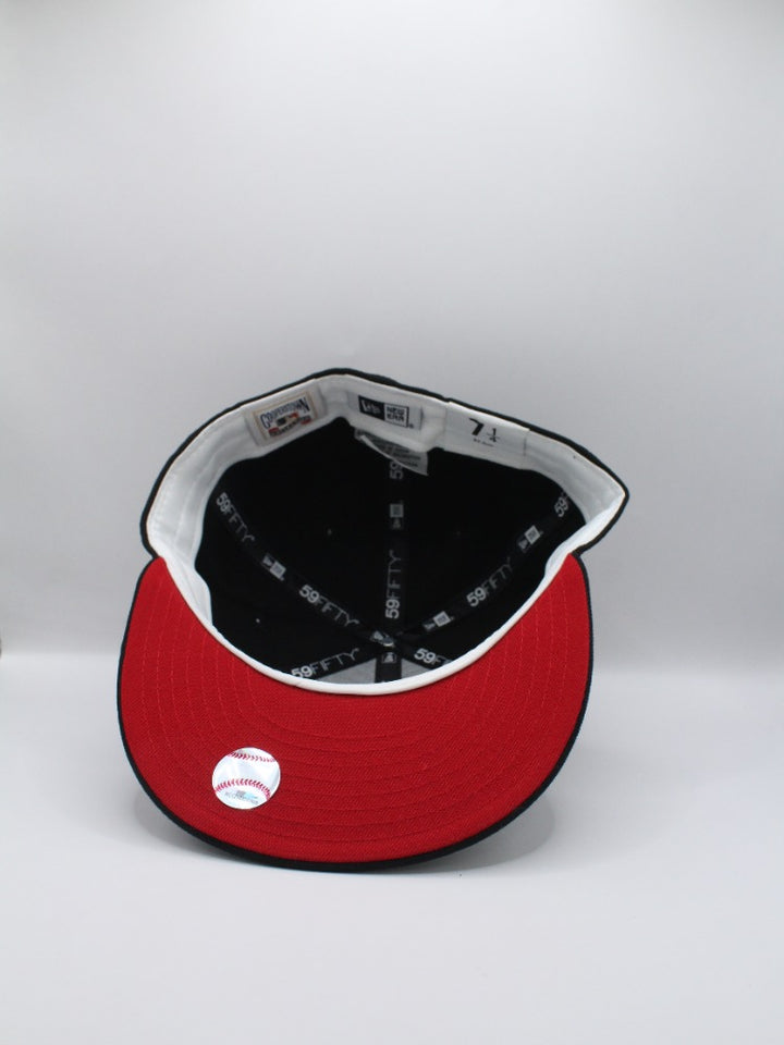 C CHICAGO WHITE SOX 95 YEARS BLACK/RED