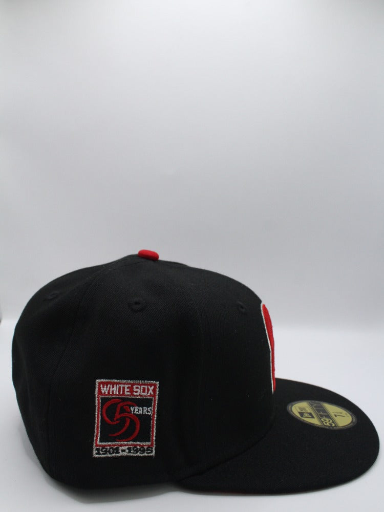 C CHICAGO WHITE SOX 95 YEARS BLACK/RED