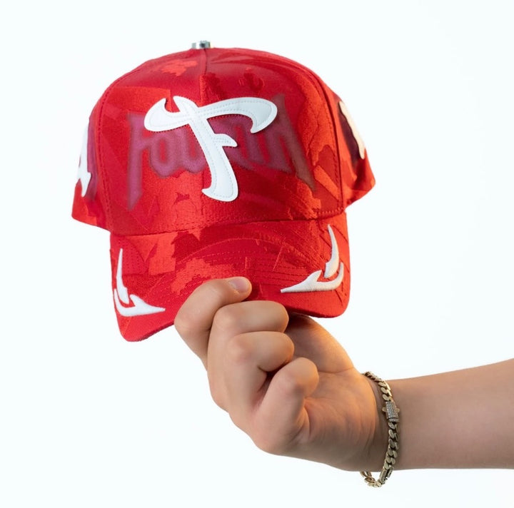 FAVORITE RED